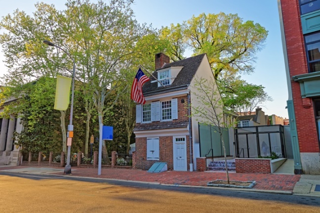 Historic sites in Philadelphia - betsy ross house